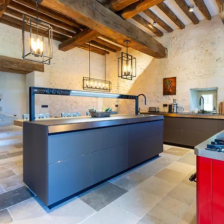 וילה Chateau Belet