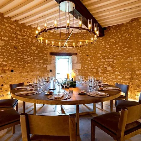 וילה Chateau Belet Saint-Aquilin