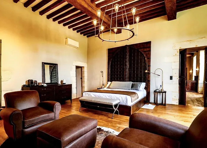 Vila Chateau Belet Saint-Aquilin