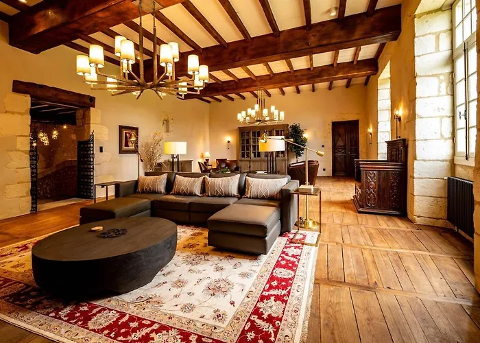 Chateau Belet * Saint-Aquilin