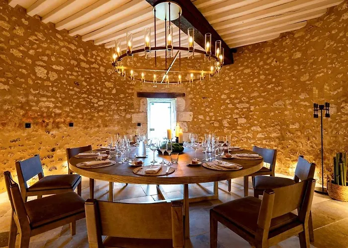 Vila Chateau Belet Saint-Aquilin