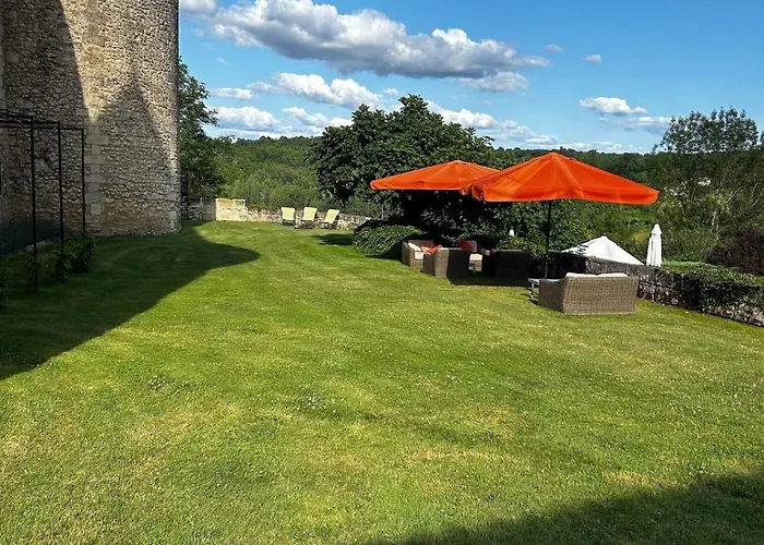 Chateau Belet Vila *